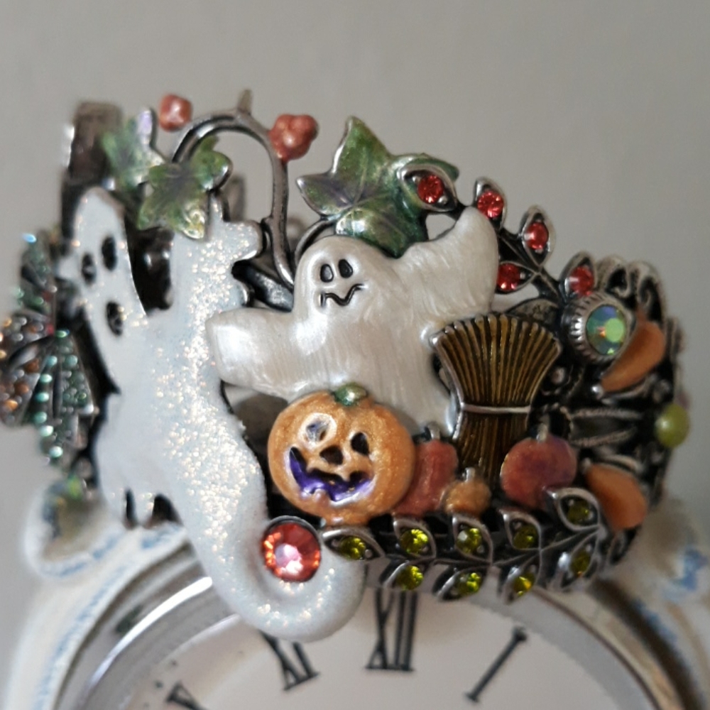 Kirks Folly Fall/Halloween Bracelet - Picture 12 of 12